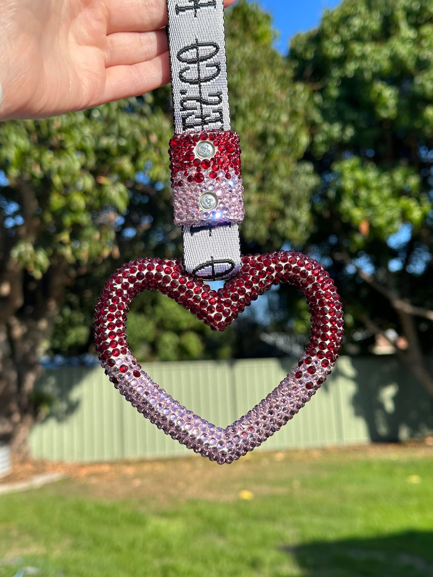 TWO TONE DRIP HEART RHINESTONE TSURIKAWA